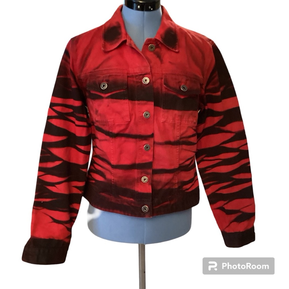 Vintage GUESS red/black denim jacket Size M